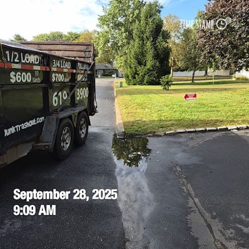 Junk Trash Out- Shoreham - Dumpster rental in Shoreham, New York