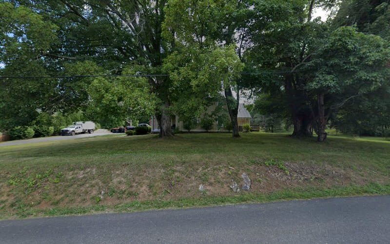 RWB Disposal - Dumpster rental in Boyce, Virginia