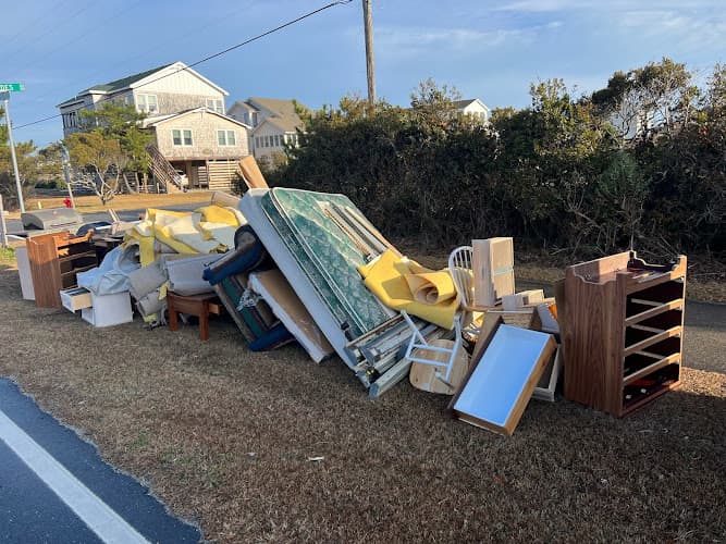 Island Hauling - Dumpster rental in Kitty Hawk, North Carolina