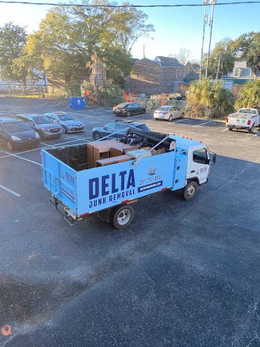 Delta Junk Removal - Dumpster rental in Mobile, Alabama