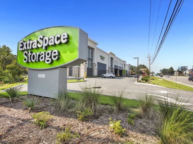 Extra Space Storage - Dumpster rental in Myrtle Beach, South Carolina