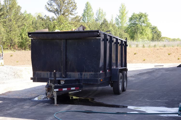 Williams & Son's Trash Management - Dumpster rental in Taylor, Michigan