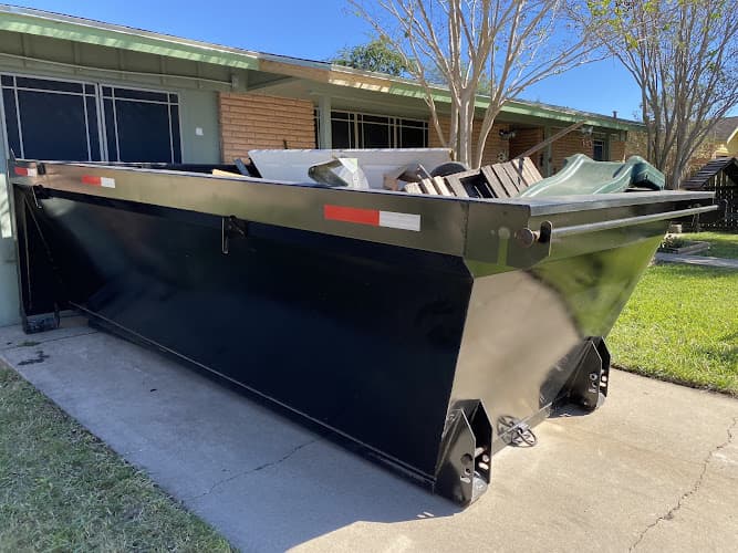 Rockin D Roll Offs LLC - Dumpster rental in Kingsville, Texas