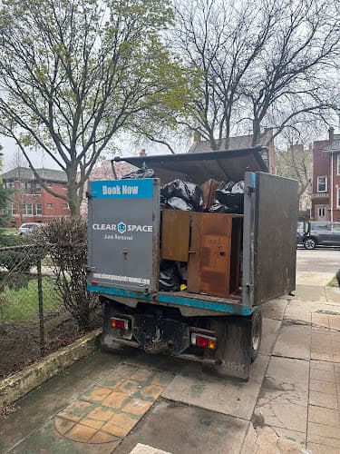 Clear Space Junk Removal- Premium Junk Removal service for the Chicago and Chicagoland areas - Dumpster rental in Chicago, Illinois