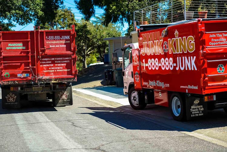 Junk King Jupiter - Dumpster rental in Jupiter, Florida