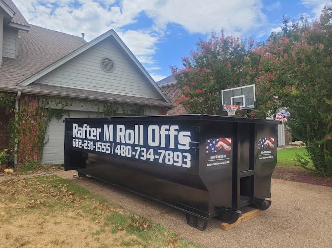 Rafter M Roll Offs - Dumpster rental in Crowley, Texas