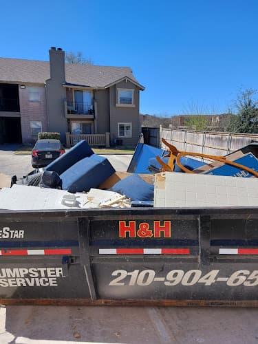 Ramirez Junk Removal Services - Dumpster rental in Seguin, Texas