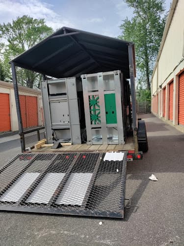 Junk Superior Junk Hauling - Dumpster rental in Springfield, Massachusetts