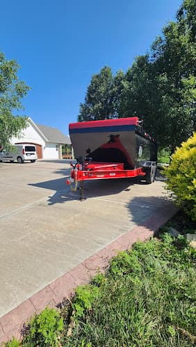 Junk Nutz LLC - Dumpster rental in Lee's Summit, Missouri