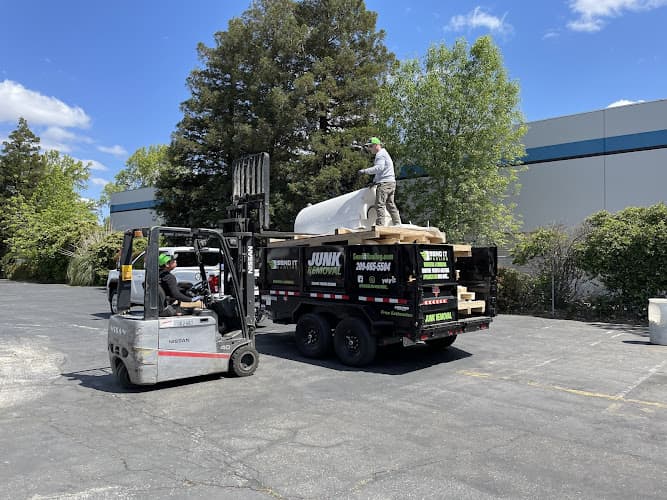 Send It Hauling & Junk Removal LLC - Dumpster rental in Manteca, California