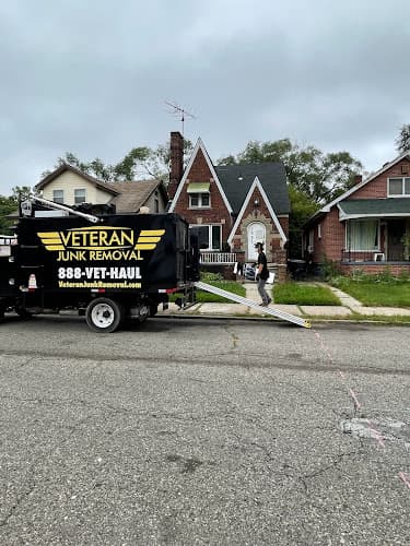 Veteran Junk Removal - Dumpster rental in Taylor, Michigan