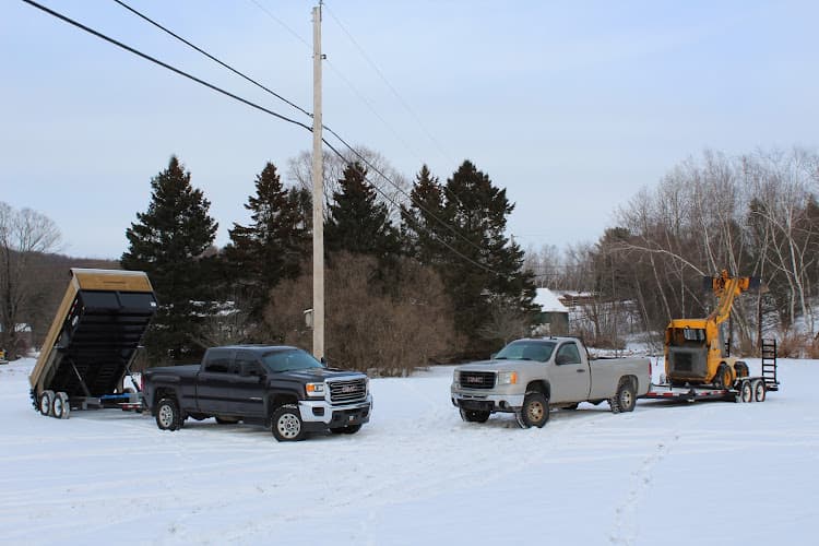 Aaron's Cleanouts and Roll Offs - Dumpster rental in Bennington, Vermont