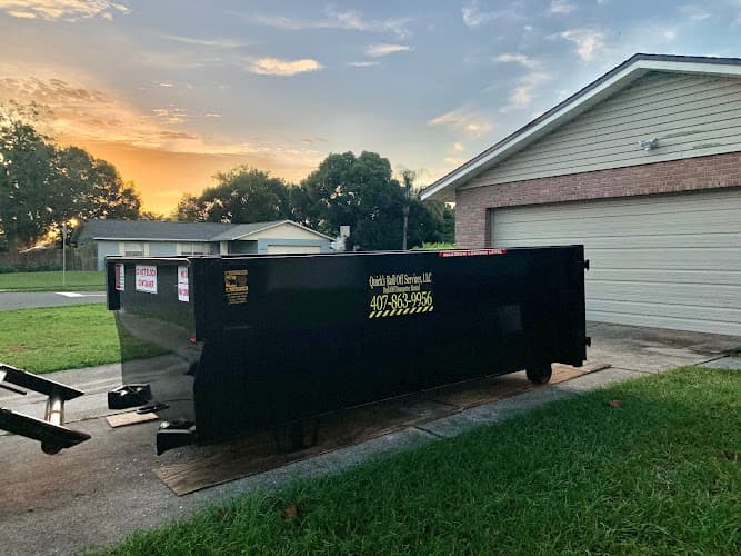 Quick's Roll Off Services - Dumpster rental in Sanford, Florida