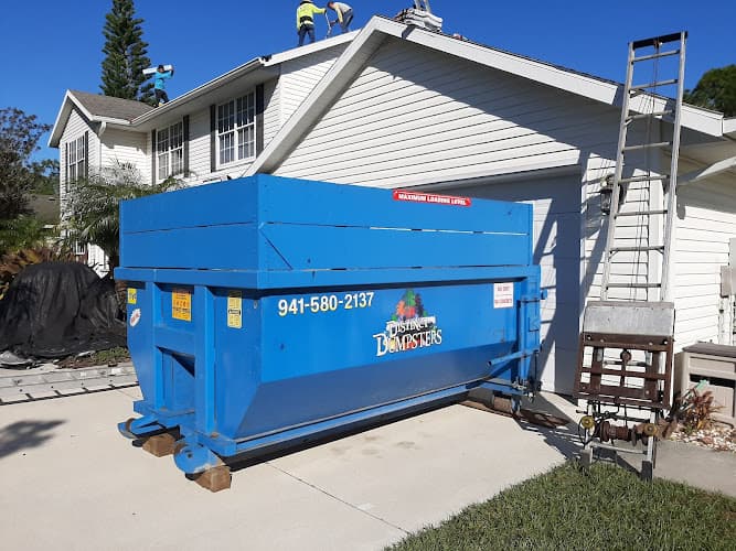 Distinct Dumpsters - Dumpster rental in Bradenton, Florida