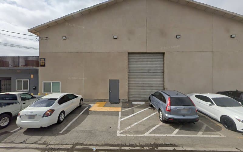 Robert's Waste & Recycling - Dumpster rental in Santa Ana, California