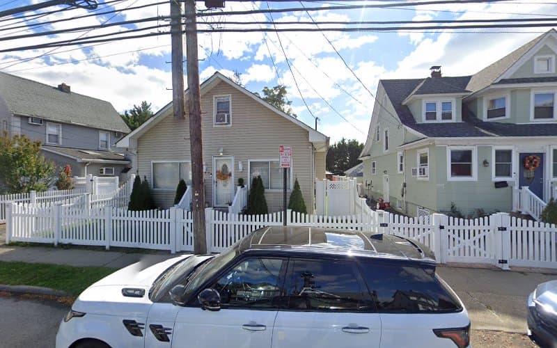 JM Transport Solutions - Dumpster rental in Freeport, New York