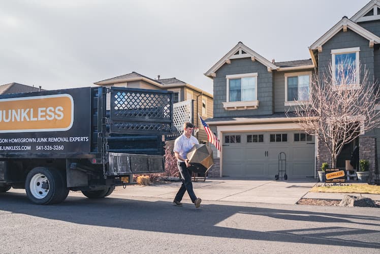 Live Junkless Bend - Dumpster rental in Bend, Oregon