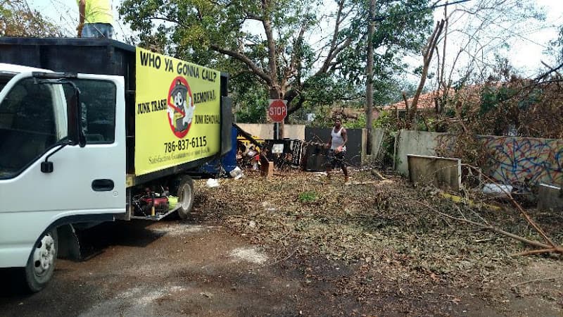 Junk Trash Removal - Dumpster rental in Miami Beach, Florida