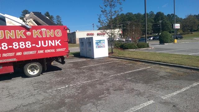 Junk King Cobb County - Dumpster rental in Marietta, Georgia