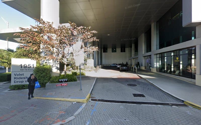 Metro Dumpster Rental - Dumpster rental in Miami, Florida