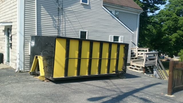 Busy Bee Disposal - Dumpster rental in Everett, Massachusetts