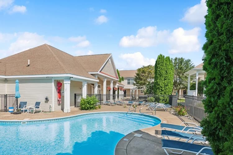 Eagle Rock Apartments & Townhomes at Rensselaer - Dumpster rental in Rensselaer, New York