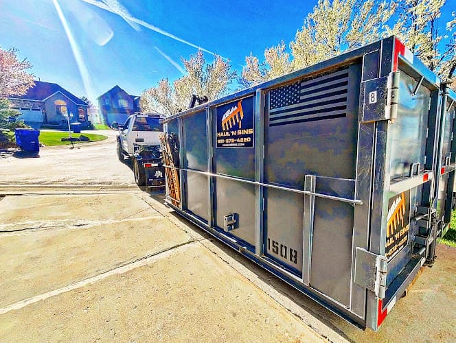Haul'n Bins Mini Dumpster Rentals - Dumpster rental in Salt Lake City, Utah