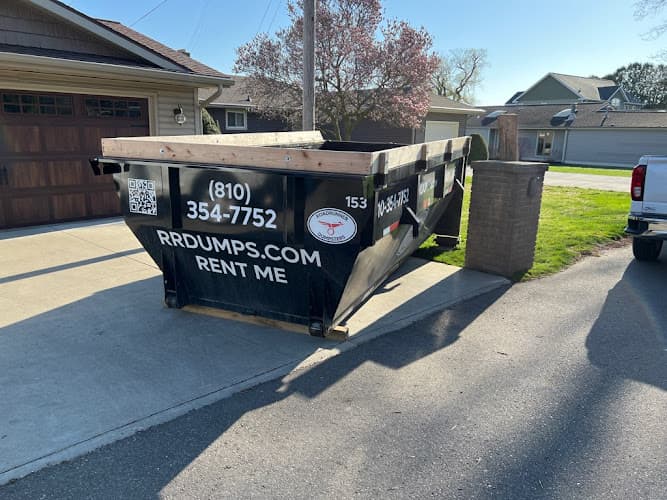 Roadrunner Dumpsters, LLC - Dumpster rental in Fenton Township, Michigan