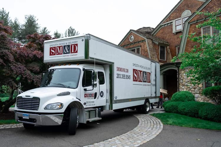 Smooth Move & Delivery - Dumpster rental in Stamford, Connecticut