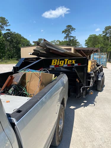 WBZ Shipping LLC - Dumpster rental in Willis, Texas