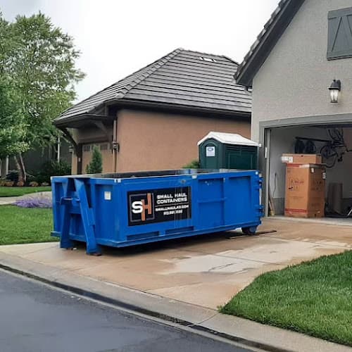 Small Haul Containers - Dumpster rental in Stilwell, Kansas